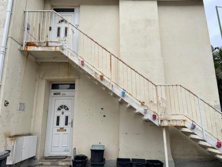 Avenue Road, Torquay - Photo 5