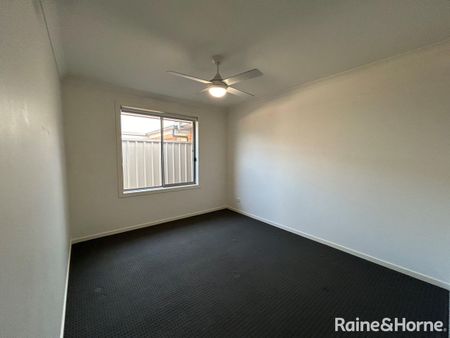 4 Bedroom Family Home in Great Location! - Photo 5