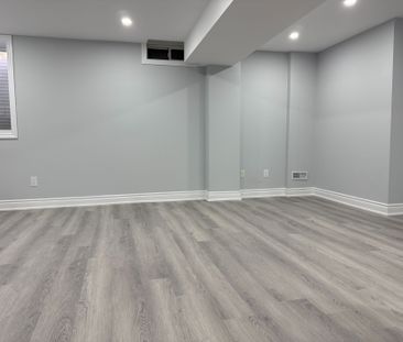 For Lease - 31 Flurry Circle, Brampton, Ontario - Photo 2