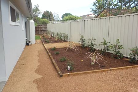 Low Maintenance - Photo 5