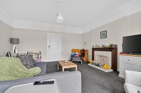 Apt 4, 52 Myrtlefield Park, Belfast, BT9 6NF - Photo 5