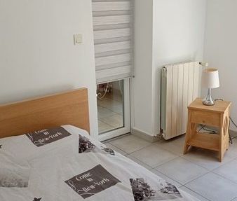 T1 - Photo 1