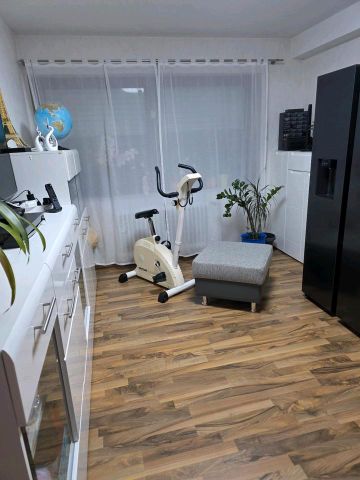 2 1/2 Zimmer Wohnung mit Terrasse - Photo 3