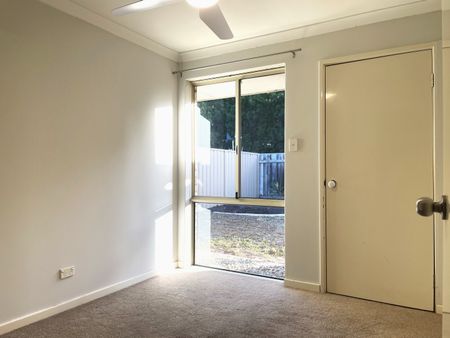29 Indigo Circle, Warnbro WA 6169 - House For Rent | Domain - Photo 5
