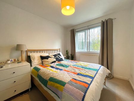 2 bedroom apartment to rent - Photo 5