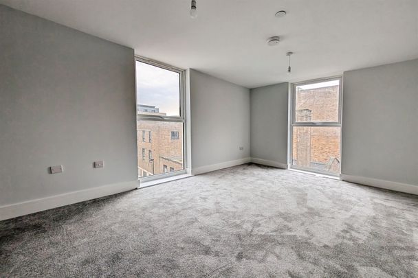 Clarendon Apartments, SO14 - Photo 1