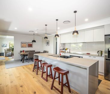 Stunning 3-Bed, 3-Bath Furnished Home for Rent – Peaceful, Sought-A... - Photo 1