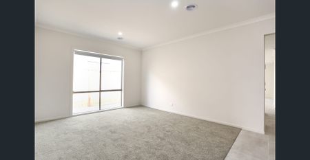 This home truly enjoys the best the Surf Coast and the City has to offer. - Photo 3