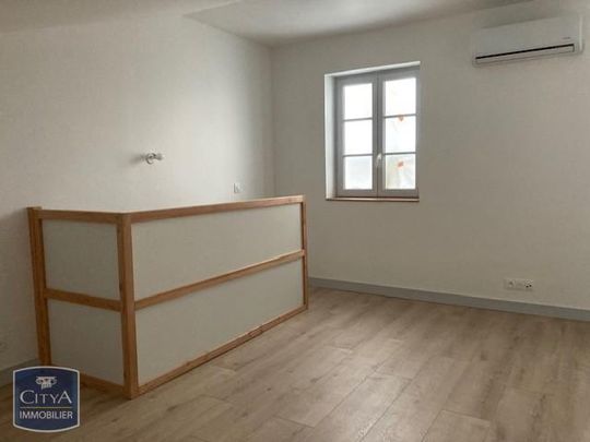 Location Appartement 4 pièces 75m² BELLEVILLE 69220 - Photo 1