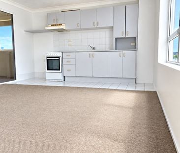 Apartment for Rent - Prime Location - Photo 2