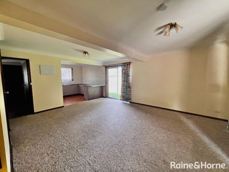 Practical Unit Close to Nowra - Photo 2