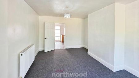 2 bedroom semi-detached house to rent - Photo 4