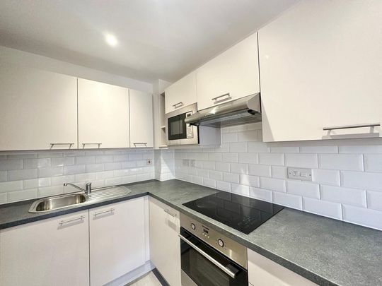 1 bedroom apartment to rent - Photo 1