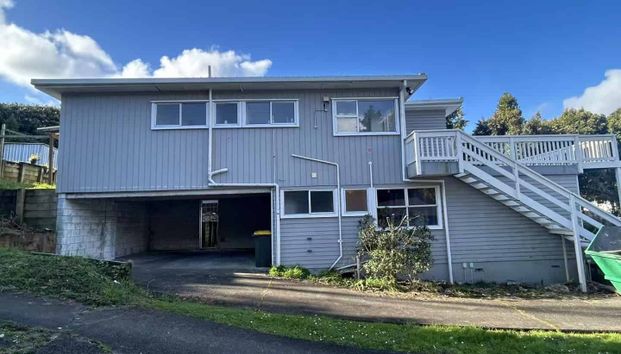 Newly renovated 3 bedrooms home in Torbay - Photo 1