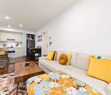 Flexible Living in Prime Spot - Photo 4