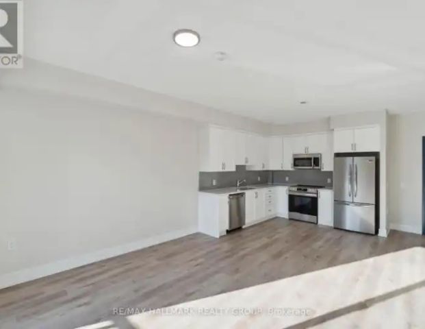 201 - 397 CODD'S ROAD | 201 - 397 CODD'S ROAD, Ottawa - Photo 1