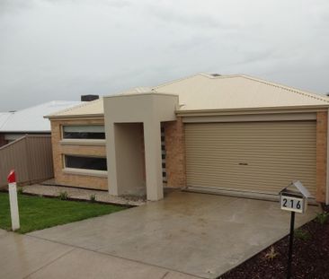 Four Bedrooms, Ensuite, Open Plan Living, Evaporative cooling. - Photo 5