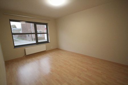 Appartement te huur - Foto 2