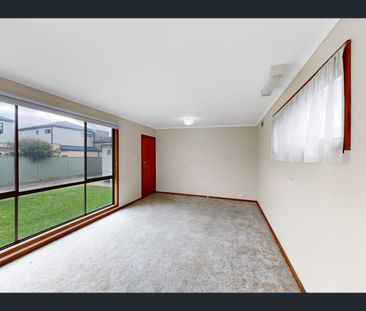57 West St, Hadfield, Vic 3046 - Photo 5