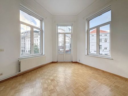 Appartement te huur in Ixelles - Photo 4