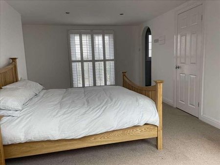 Garths End, Pocklington, YO42 - Photo 5