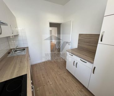 Einziehen und Wohlfühlen: Neu sanierte 2-Raum-Wohnung in Gera-Pforten - Photo 1