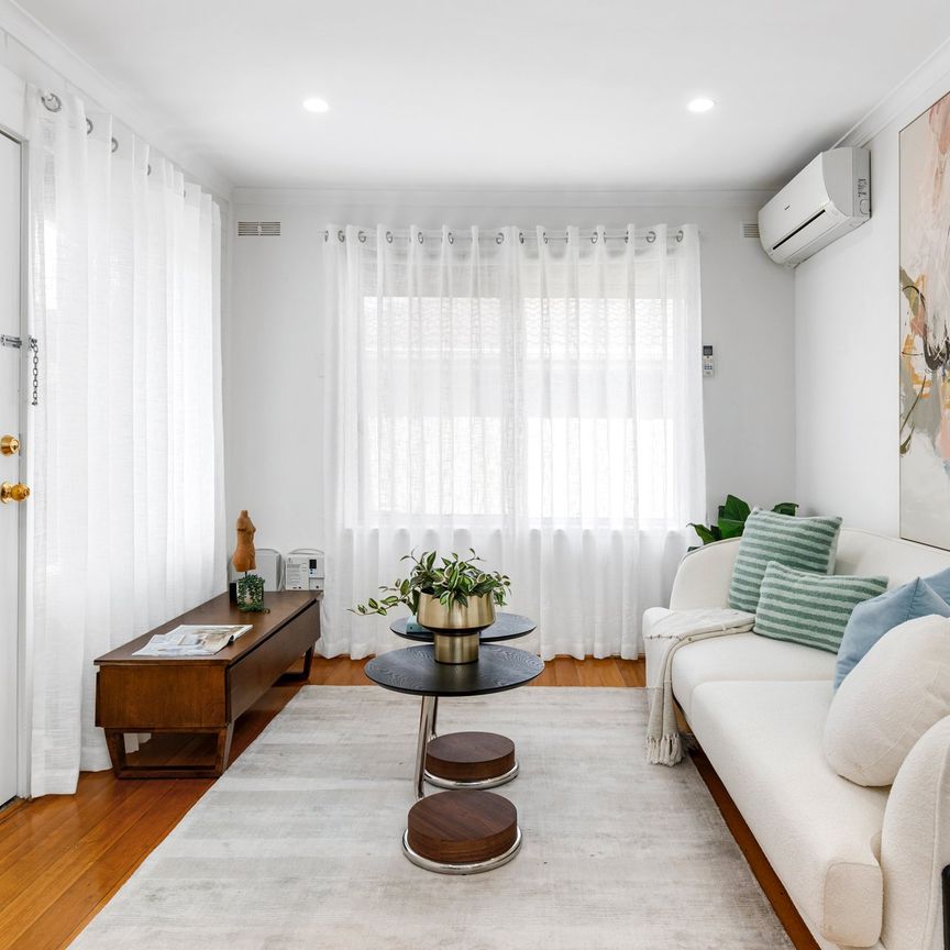 Space, comfort and convenience come together in Tullamarine - Photo 1