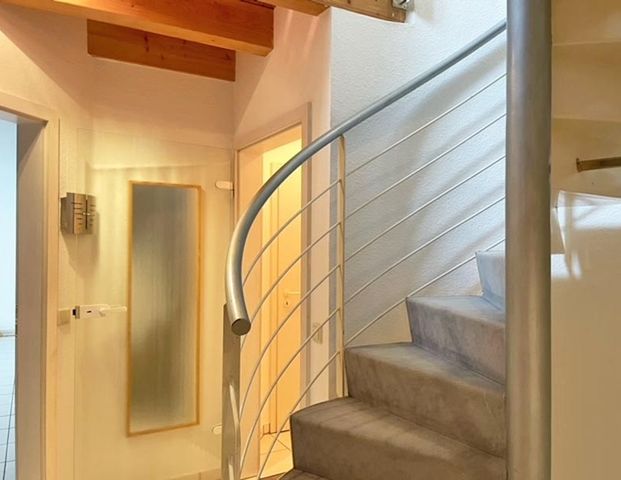 5-Zimmer-Wohnung mit TG-Platz - Foto 1