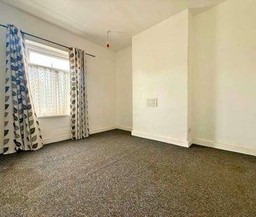 Caroline Street, West Bromwich, B70 - Photo 3