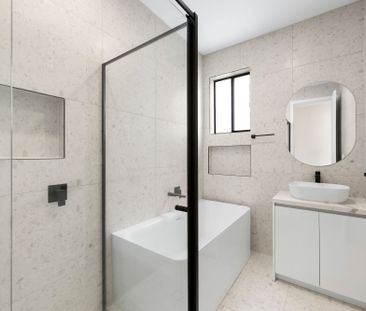 Stunning Family Home! - Photo 4