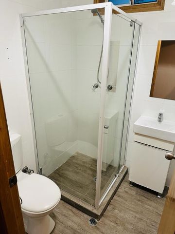 Darlington - Photo 2