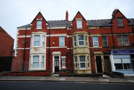 6 Bed - Osborne Avenue, Jesmond - Photo 3