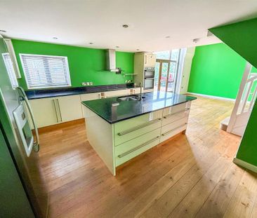 3 bedroom barn conversion to rent - Photo 3