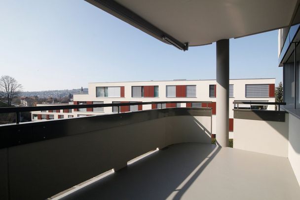 "Living in a quiet residential area!" - Photo 1