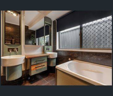 8 Glenegles Drive, Tewantin, Qld 4565 - Photo 1