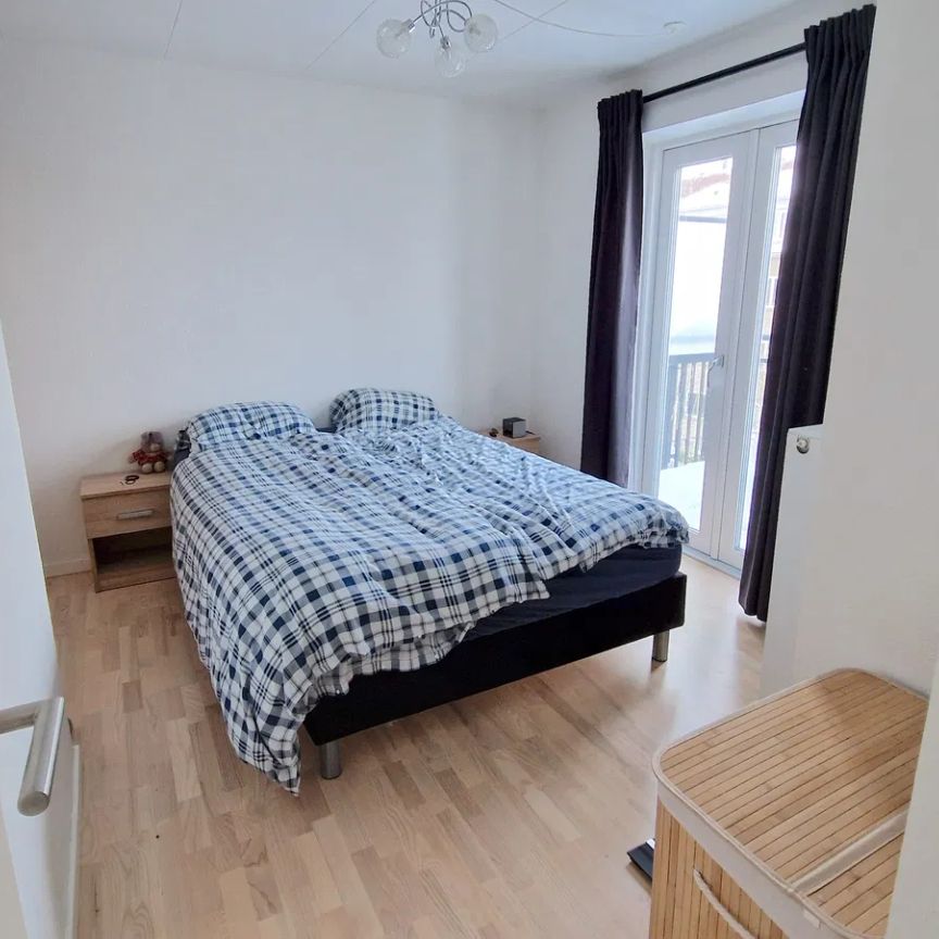 Indbydende 2-værelses lejlighed med altan i Nørresundby - Foto 1