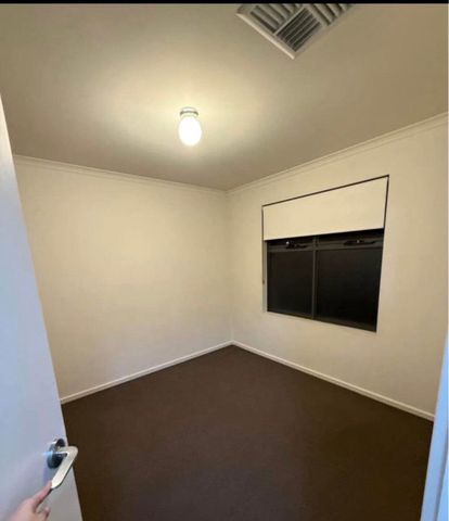 Mawson Lakes - Photo 4