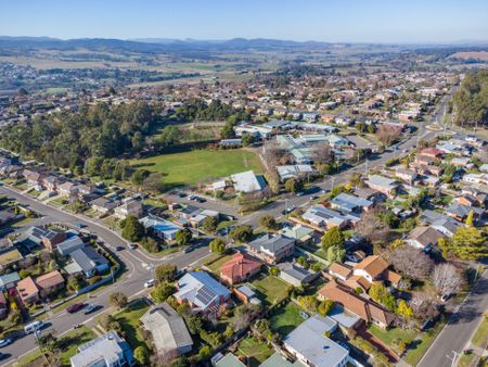 102 Norwood Avenue - Photo 5