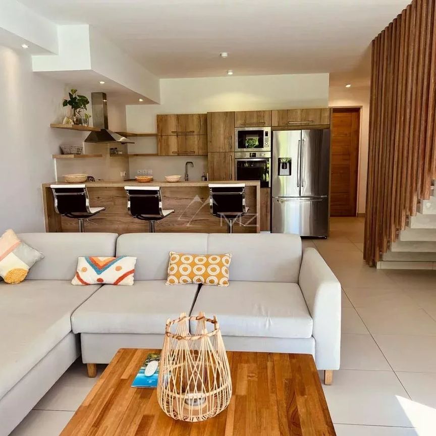 Duplex 3 chambres au cœur d'une résidence sécurisée - Photo 1