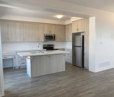 For Lease - 1183 Milland Drive, Oakville, Ontario - Photo 3