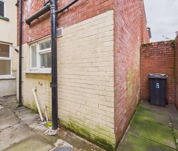 8 Harper Street, Belfast, BT5 4EN - Photo 5
