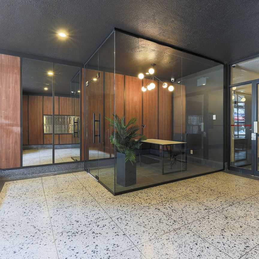 4615-4625 Bourret Avenue, Montréal, QC - Photo 1