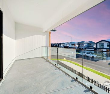Brand New Stunning Home - Photo 5