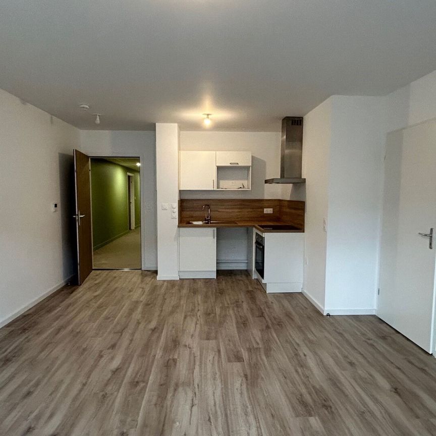 Location Appartement 2 pièces 42m² - Photo 1