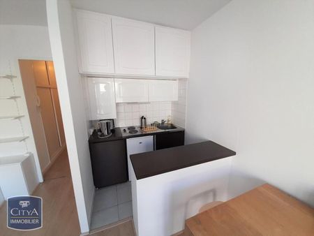 Location Appartement 1 pièce 25m² MACON 71000 - Photo 3