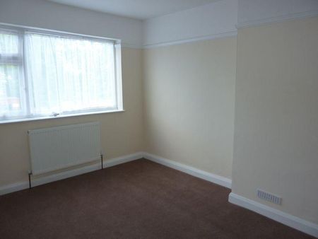 3 bedroom end of terrace house to rent - Photo 4