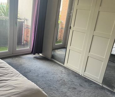 2 Bed Flat, Potters House, CV1 - Photo 1