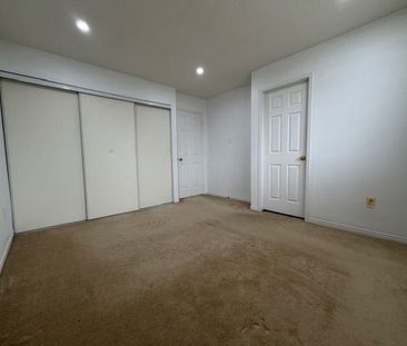 For Lease - 2944 Westbury Court, Mississauga, Ontario - Photo 5