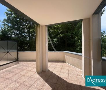 Location Appartement 4 pièces 87m² - Photo 5