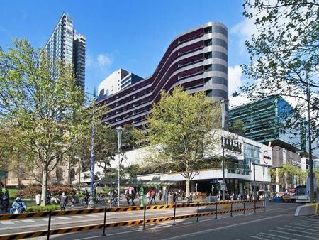 413/300 Swanston Street, Melbourne VIC 3000 - Apartment For Rent | Domain - Photo 4
